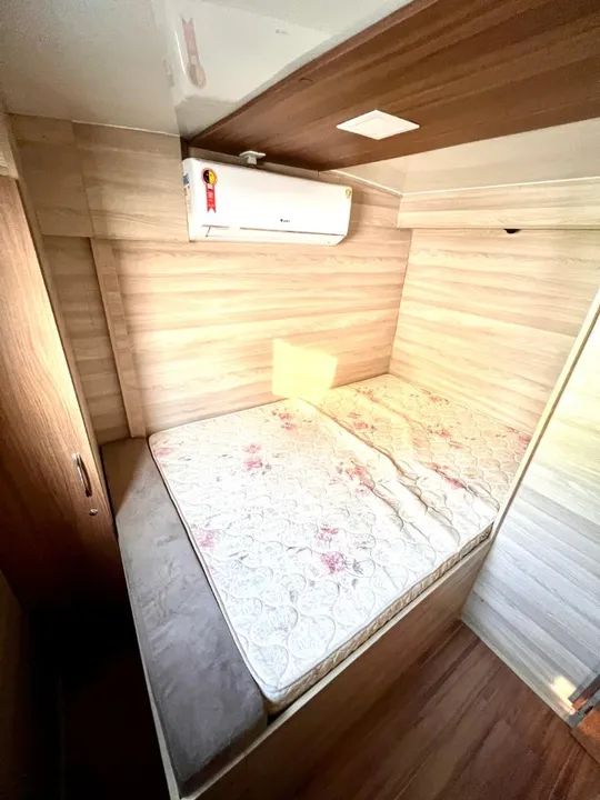 MOTORHOME COM CAVALEIRA - Foto 9