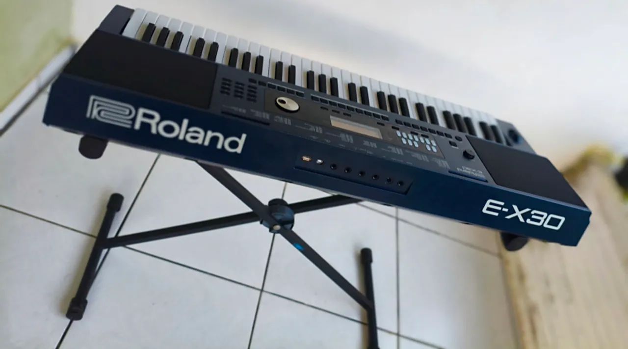 Teclado Arranjador Roland E-x30 61 Teclas USB - Foto 6