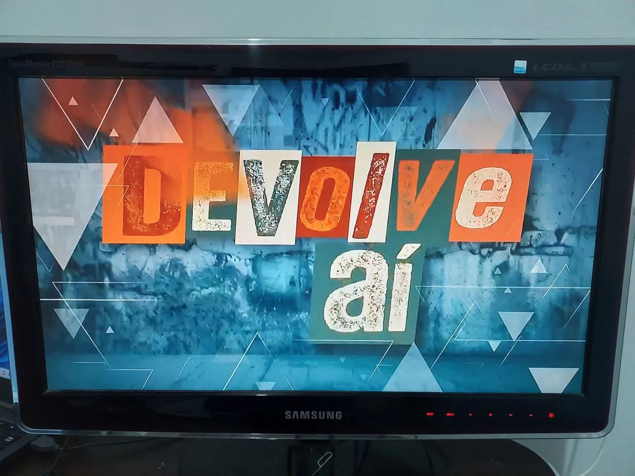 Monitor Samsung LCD 22 Pol *** Barbada baratooo