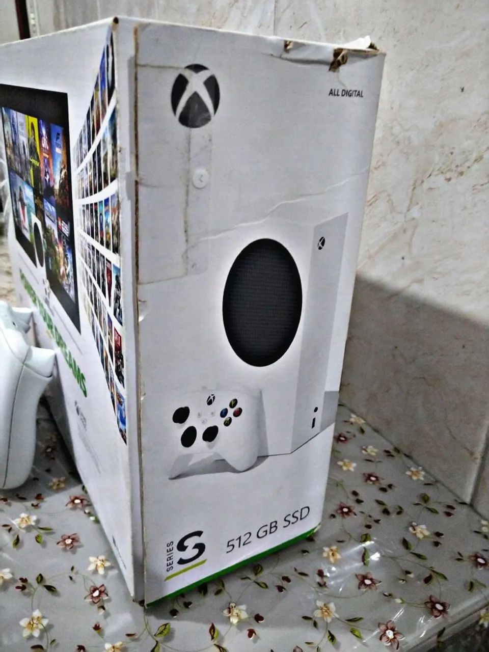 Xbox Series S Branco e Preto Carbono - Impecável - Aceito Troca com Xbox Series X - Foto 4