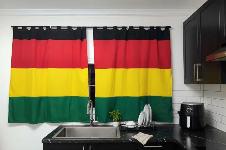 Cortina Tema Reggae para Sala/Quarto/Cozinha/Studio - Medida 3,00 x 1,60 m - Foto 2
