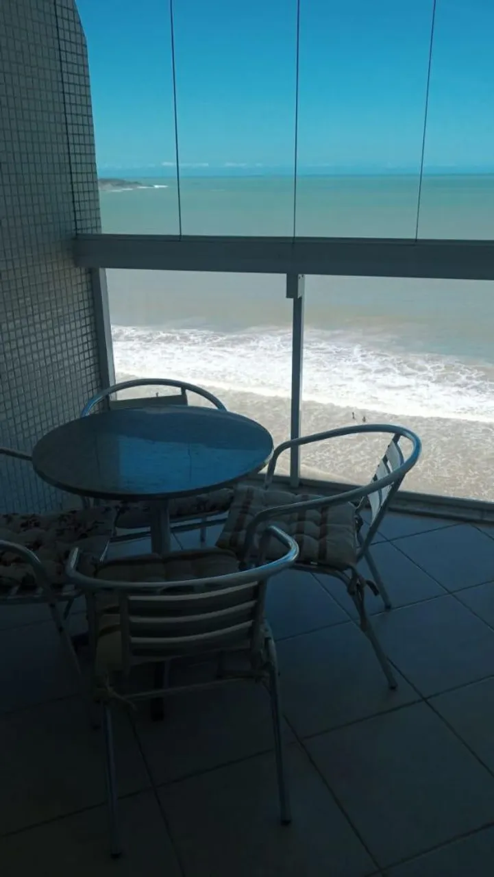 Alugo apartamento beira mar praia do morro guarapari