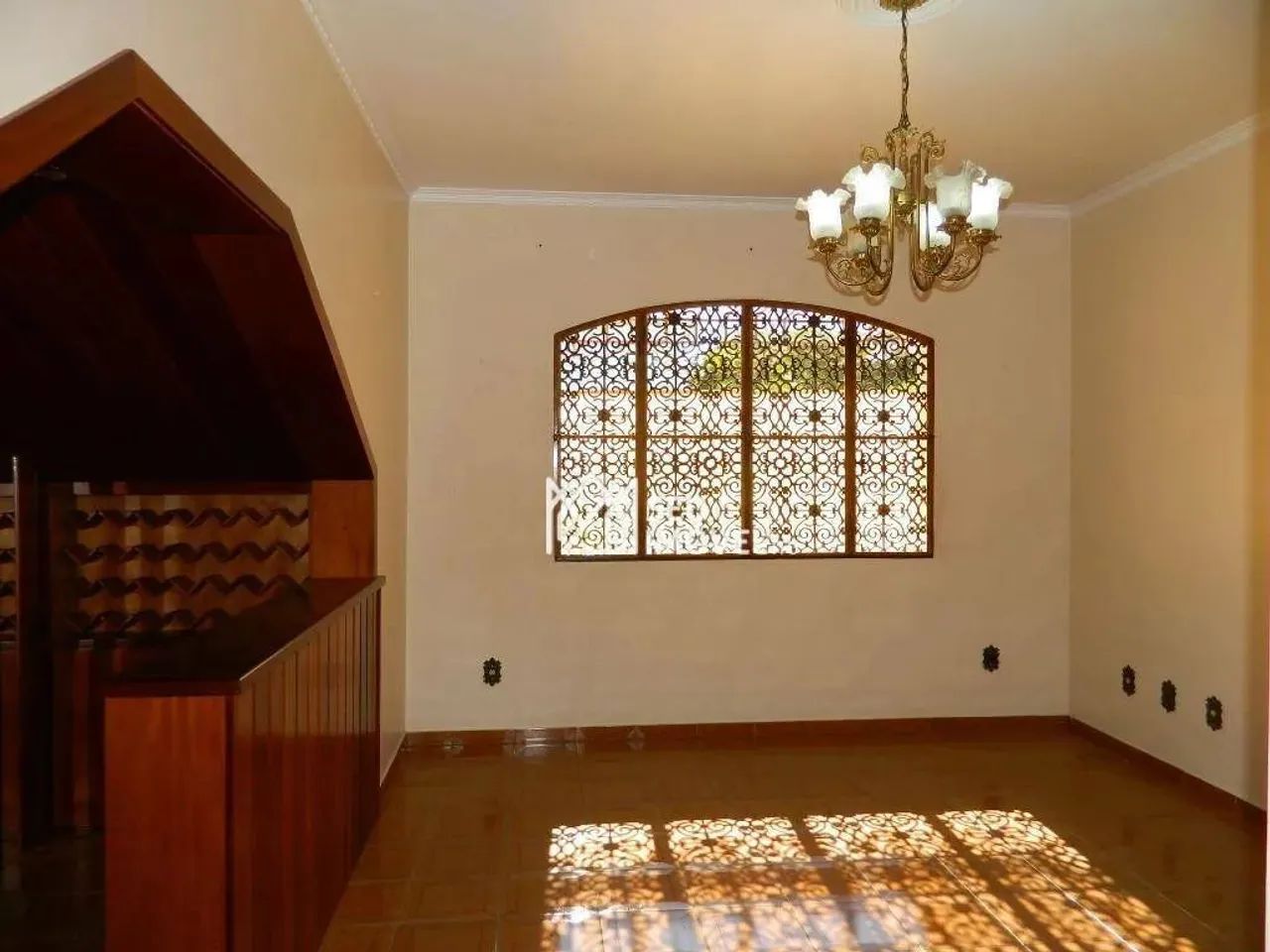 Casa com 4 quartos, sendo 2 suítes à venda por R$ 1.500.000 ou aluguel por R$ 10.365/mês - - Foto 2
