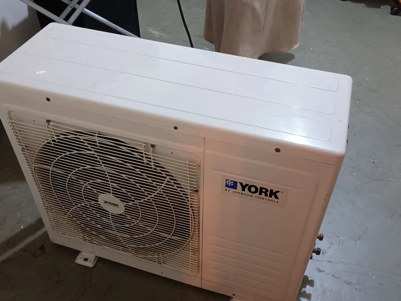 Ar Condicionado Split YORK | 18000 BTUs