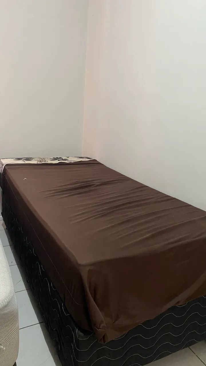 Cama solteiro - base e colchão