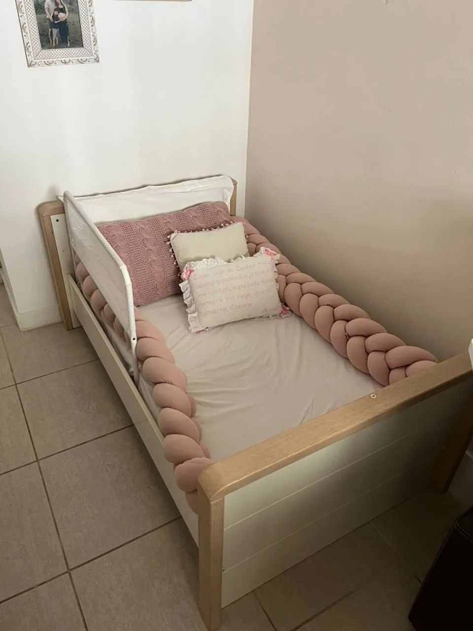 Conjunto Quarto de Bebê Quater Linha Beabá - Berço Evolutivo 3 em 1 + Cômoda - Impecável - Foto 4