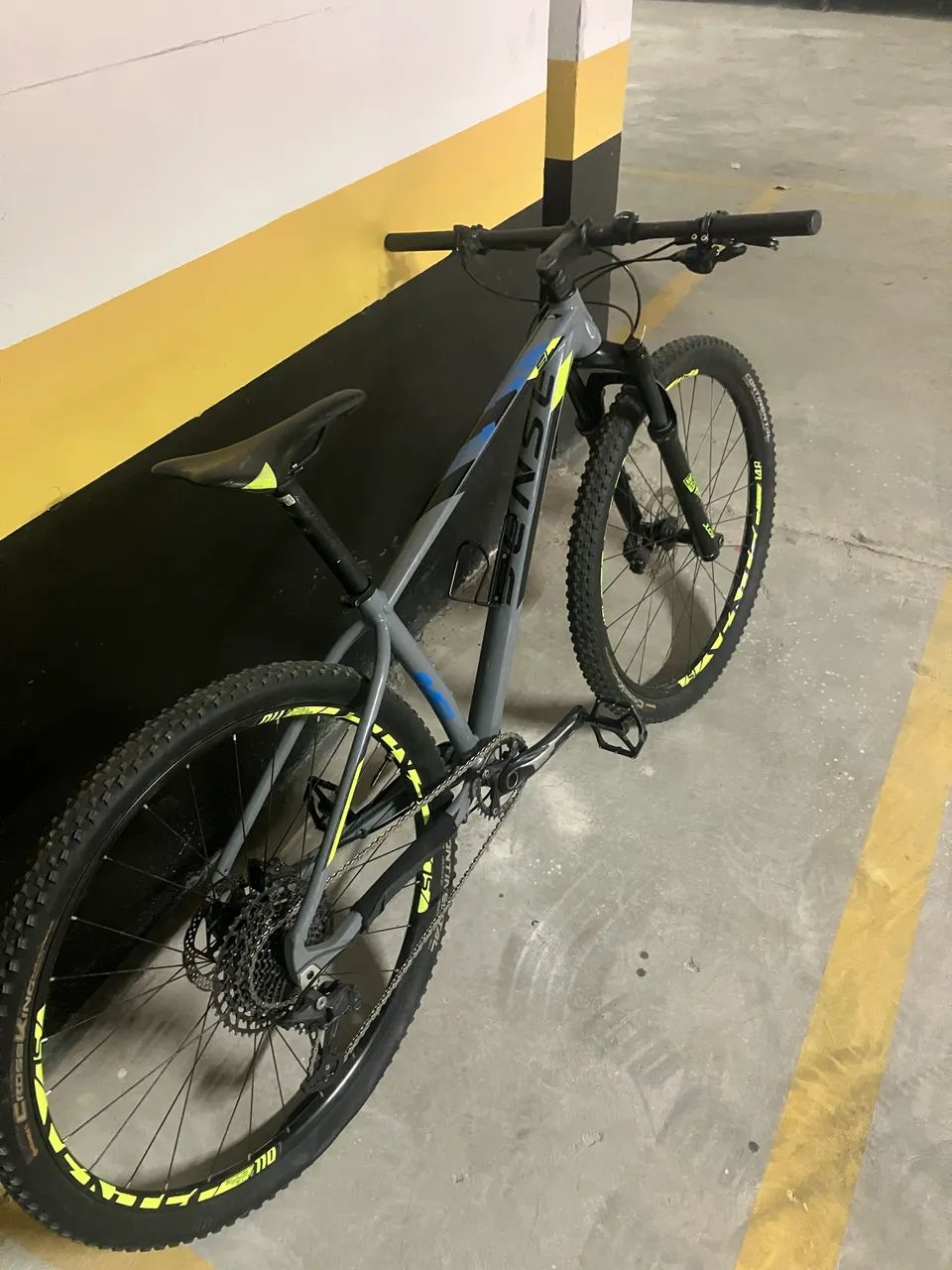 ? KIT DE CICLISMO SENSE IMPACT ARO 29 - QUADRO M - Foto 4