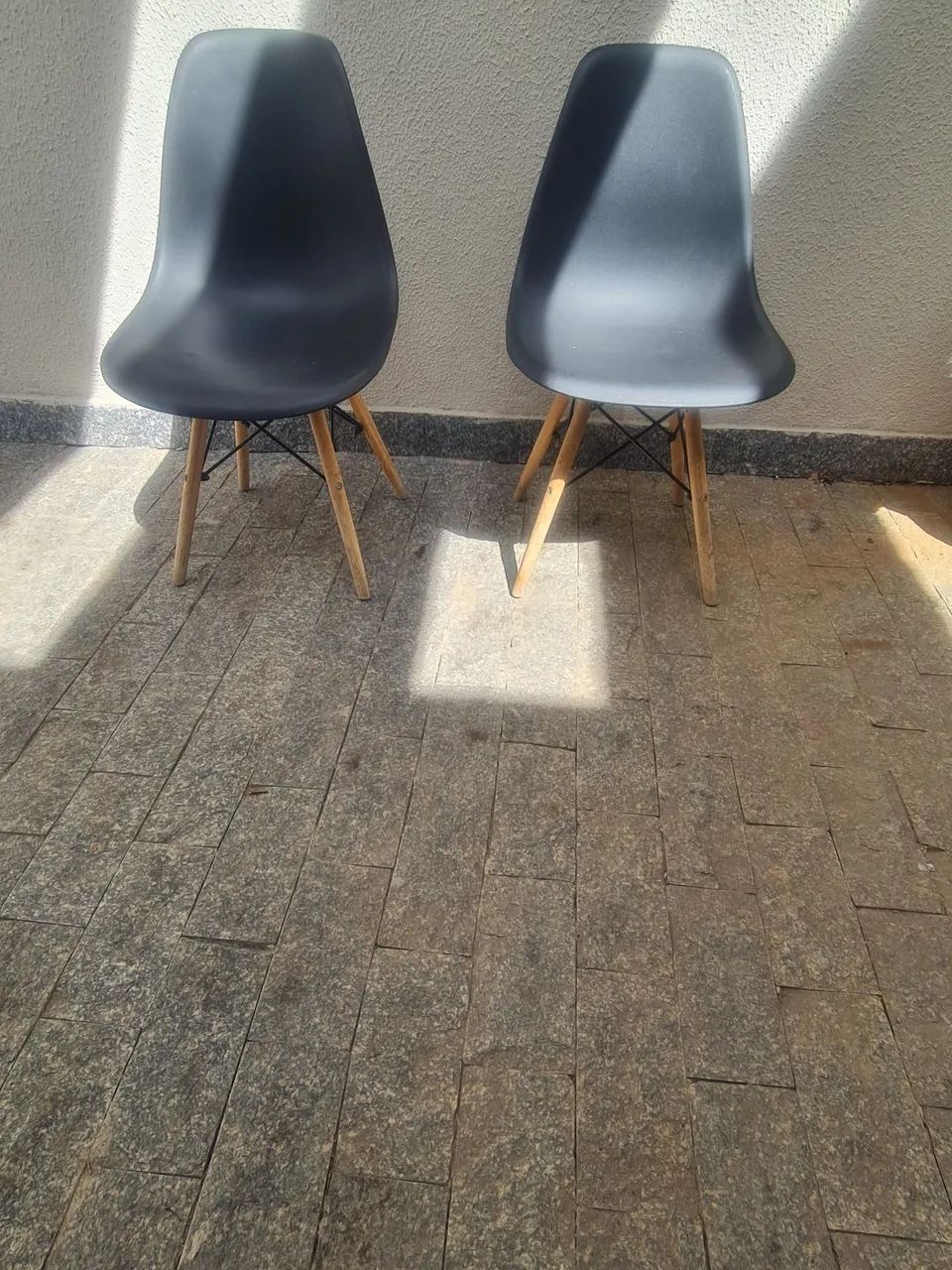 VENDE-SE CADEIRA CADA UM CUSTA 50,00 - Foto 4