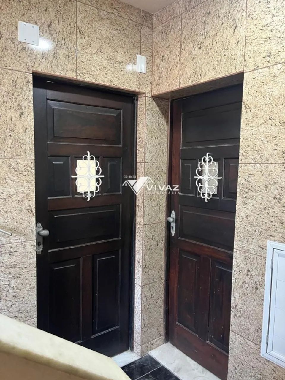 Apartamento Todo Reformado no Engenho de Dentro com 02 Quartos + Escritório e Varanda - Foto 2