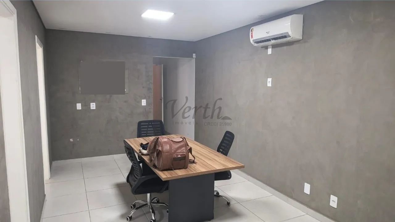 Casa Comercial à Venda no Cambuí
