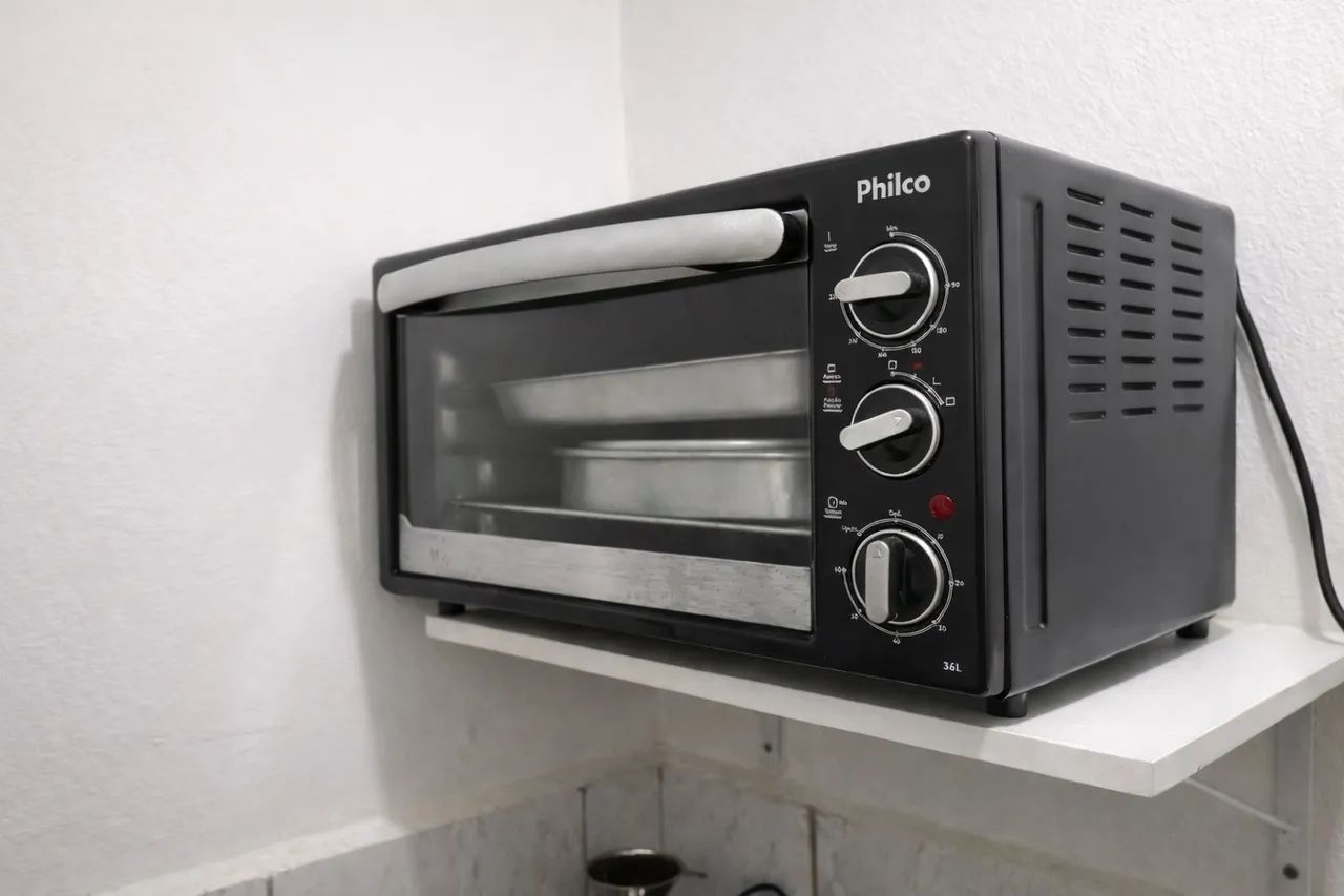 Forno Elétrico Philco 36L)
