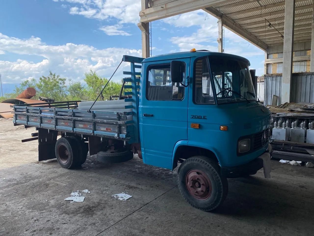 Caminhão 708E - Foto 2