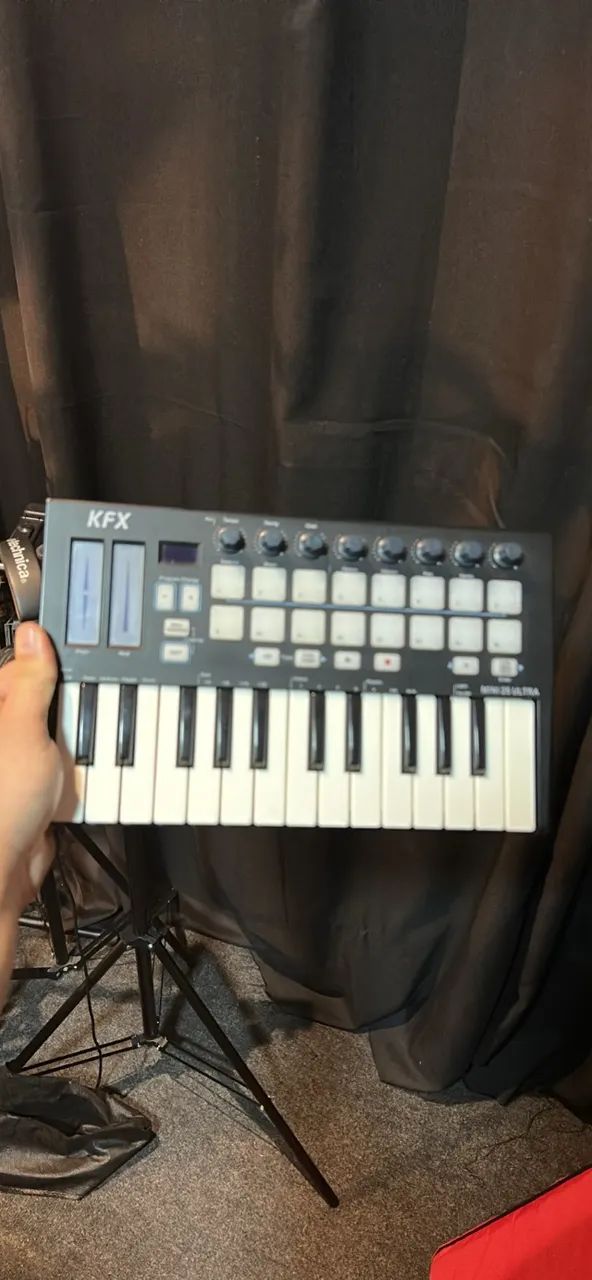 Controlador Midi KFX 25 TECLAS