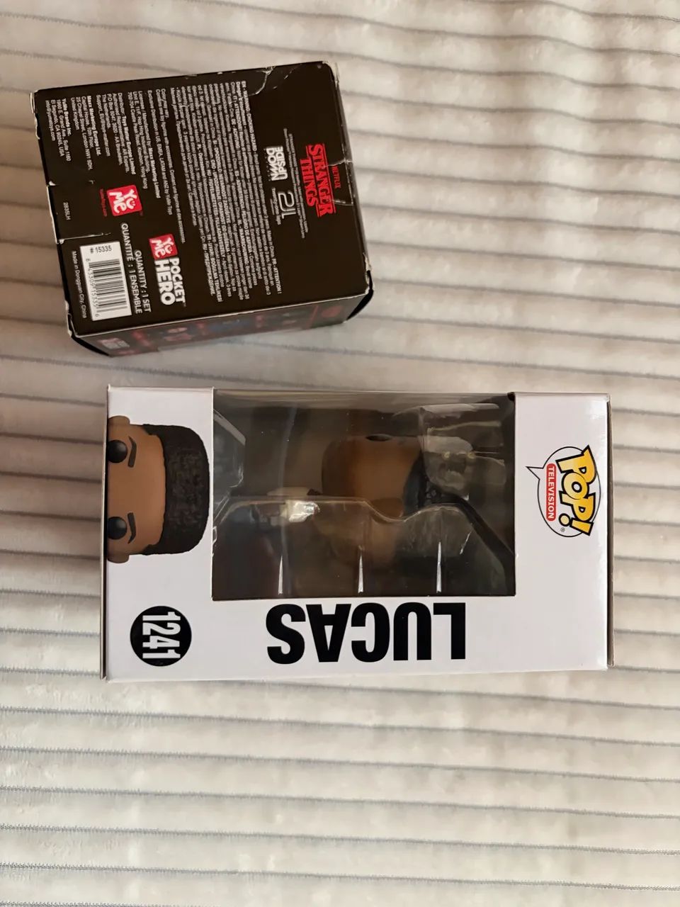Funko pop Lucas e chaveiro Max Stranger Things - Foto 2