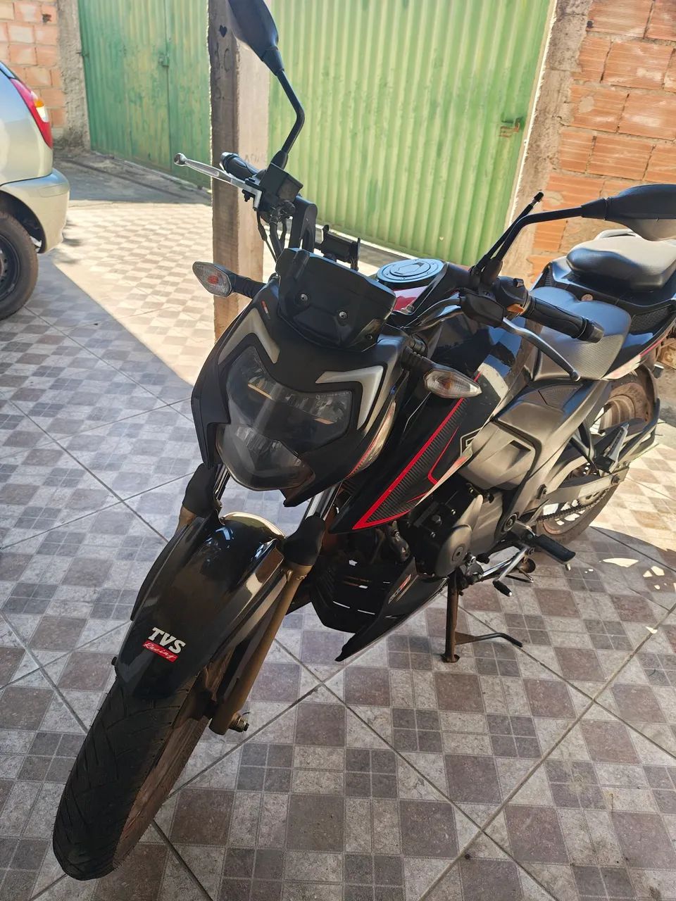 Apache RTR 200 top  - Foto 4