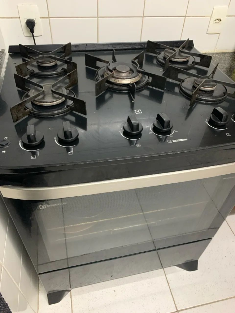 Fogão 5 bocas eletrolux novíssimo 