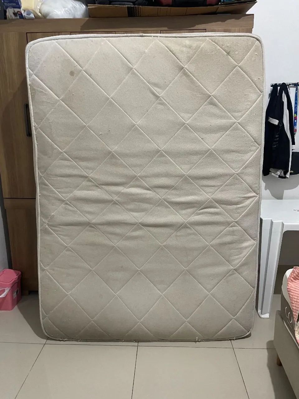 VENDO cama box casal usada - Foto 3