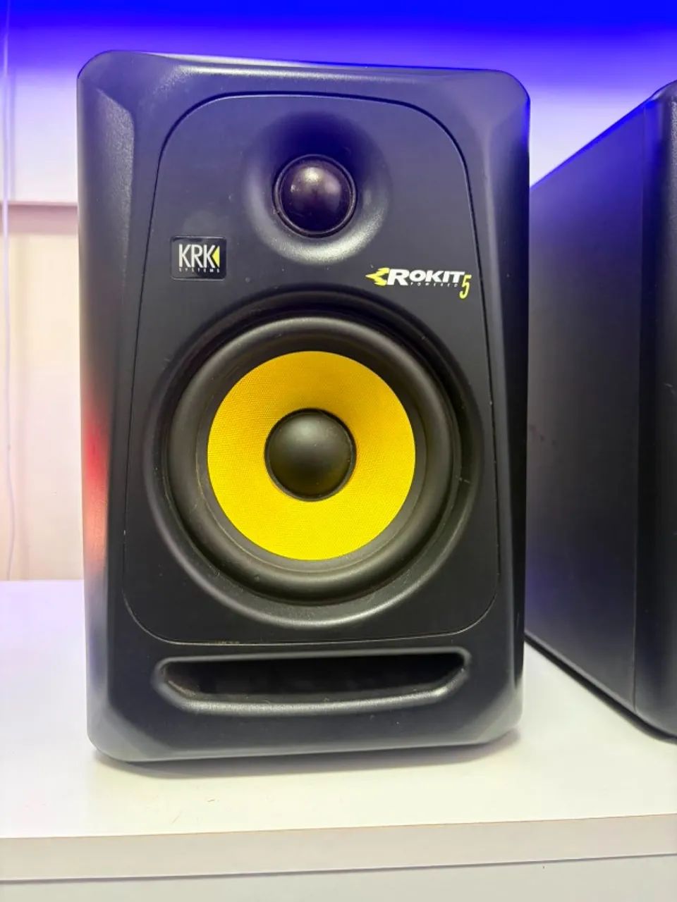 Monitor de Audio KRK ROKIT 5  - Foto 2