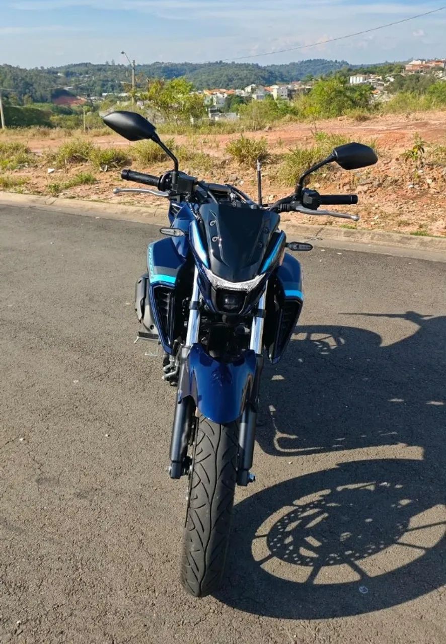 FZ25 Connected - Foto 2