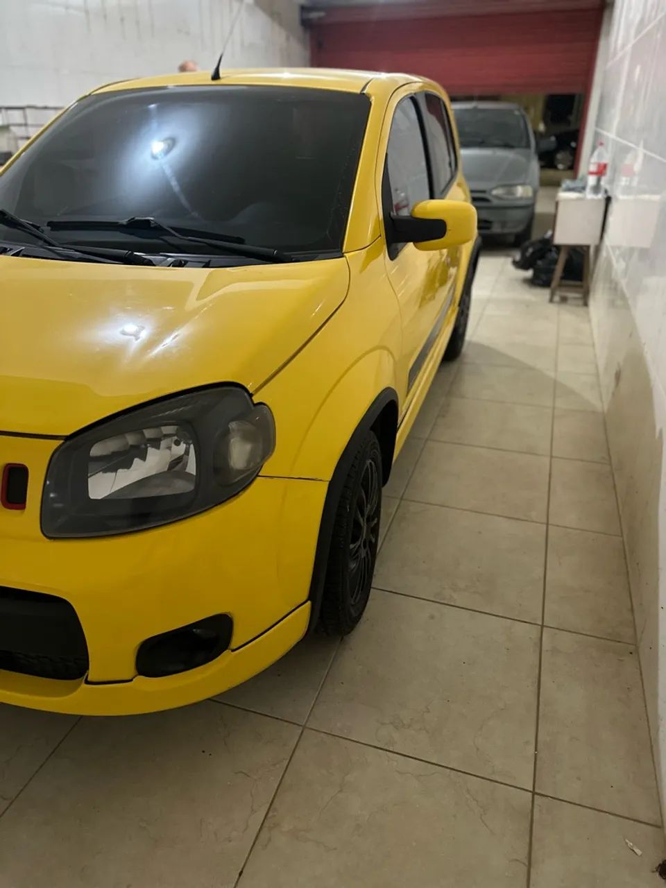 Fiat Uno Sporting 1.4 EVO Fire Flex 8V 4P 2013 - Foto 3