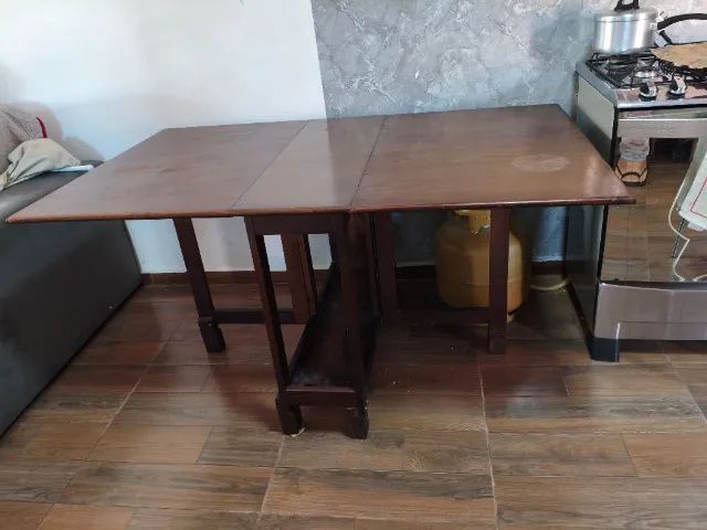Mesa de madeira 