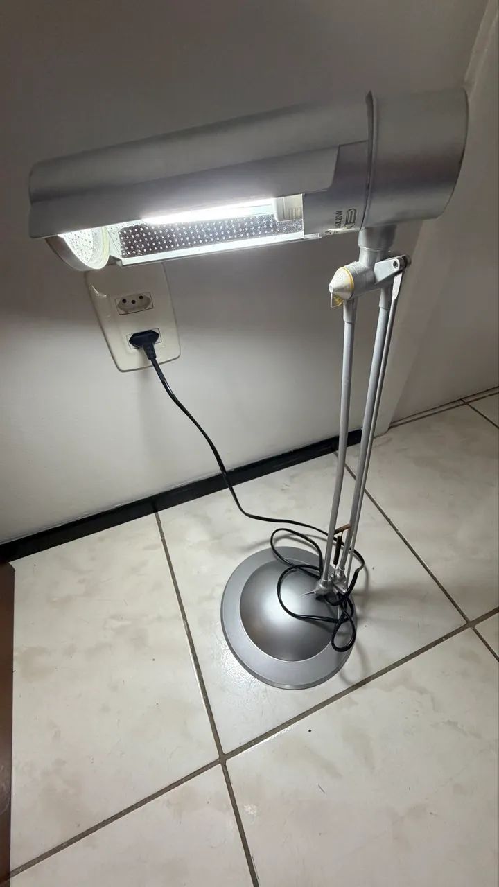 Luminária de mesa  - Foto 2