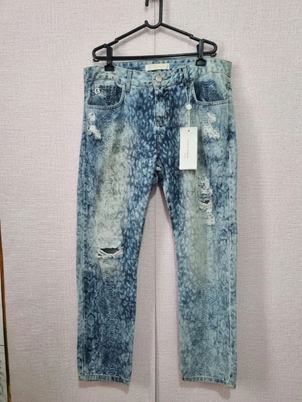 calça jeans carmen steffens destroyed