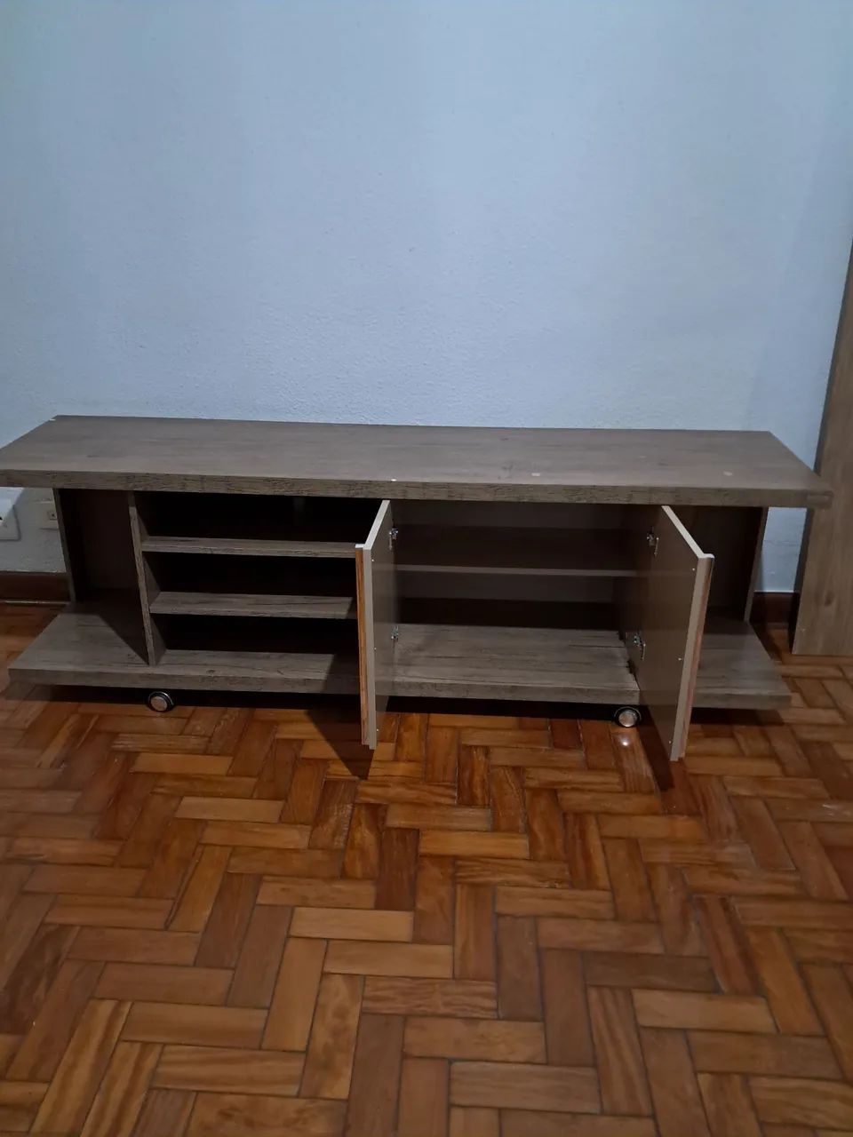 Rack para TV com rodinhas - Foto 5