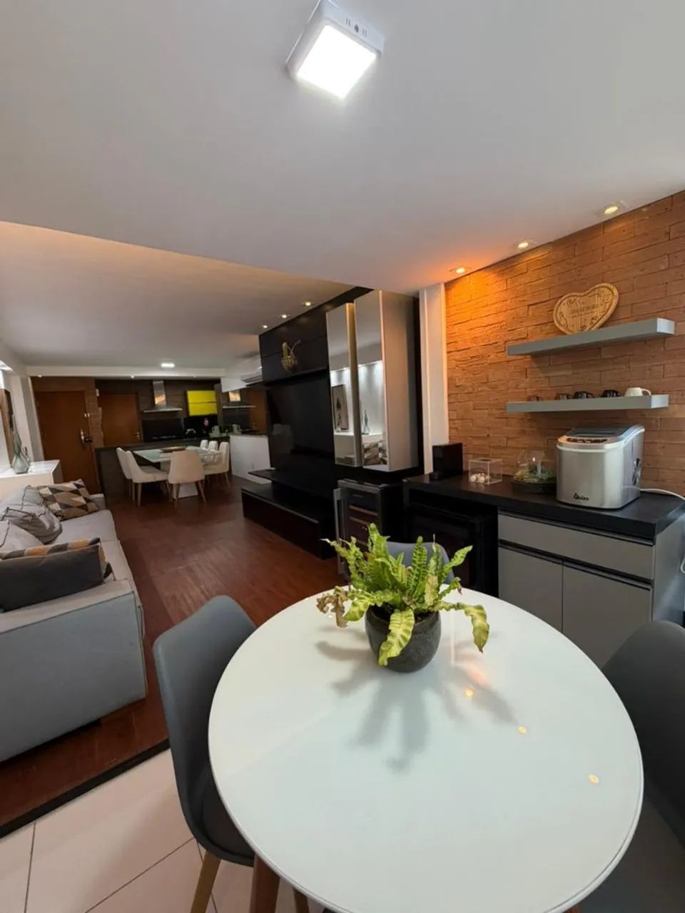 Vendo Belíssimo Apartamento no Edifício Vogue na Jatiúca. - Foto 2