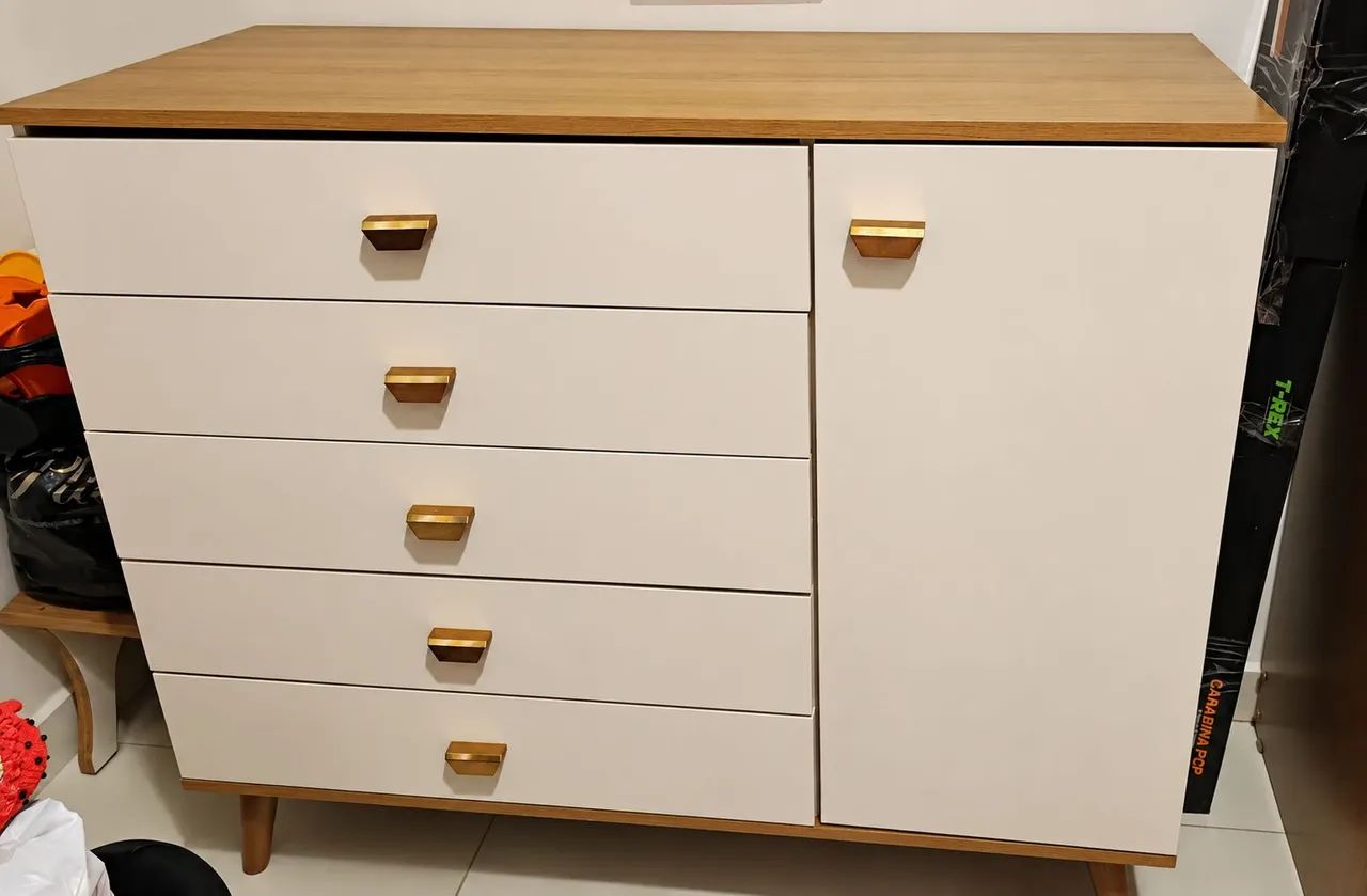 Cômoda Rosa em MDF 