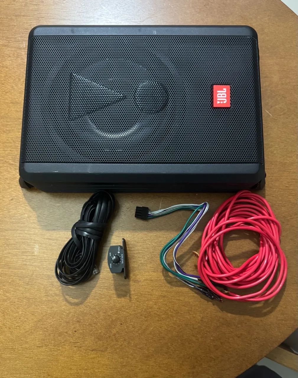 Caixa Amplificada Jbl Sub Slim 8  200w Rms 3 Canais Sw8a-ms - Foto 4