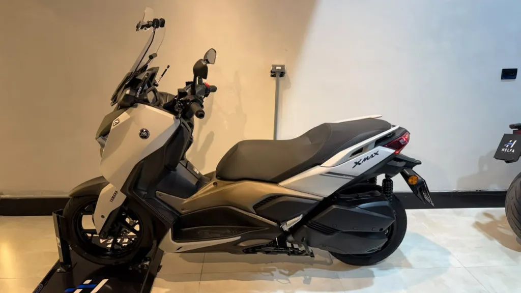 Yamaha XMAX 250 ABS - Foto 5