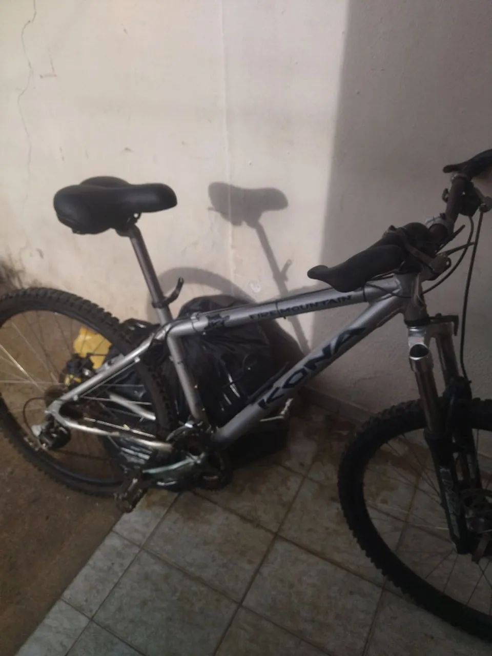 Mountain bike kona aro 26