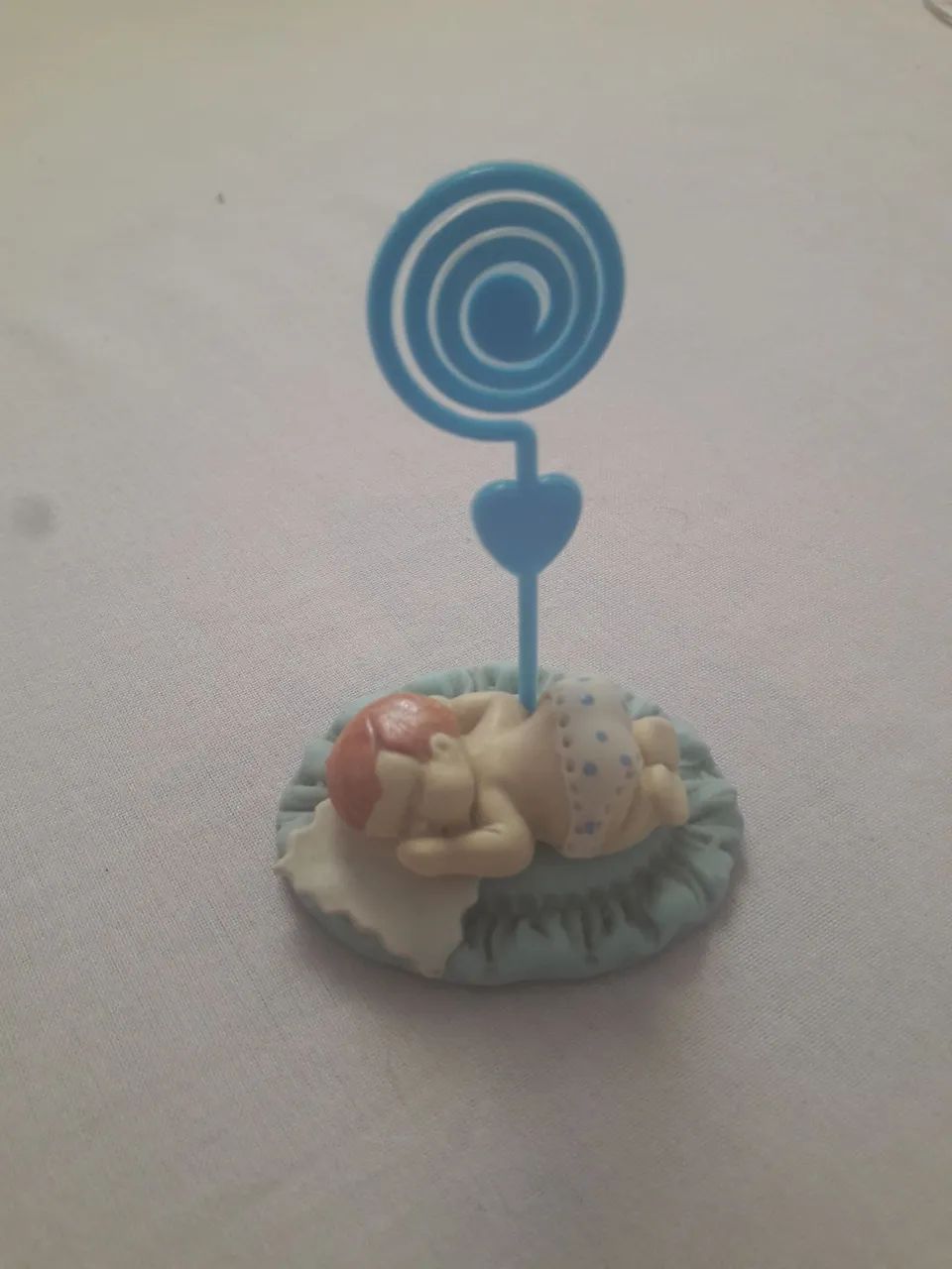 Porta recado ou porta foto decoração Bebê deitado (menino)- usado - Foto 5