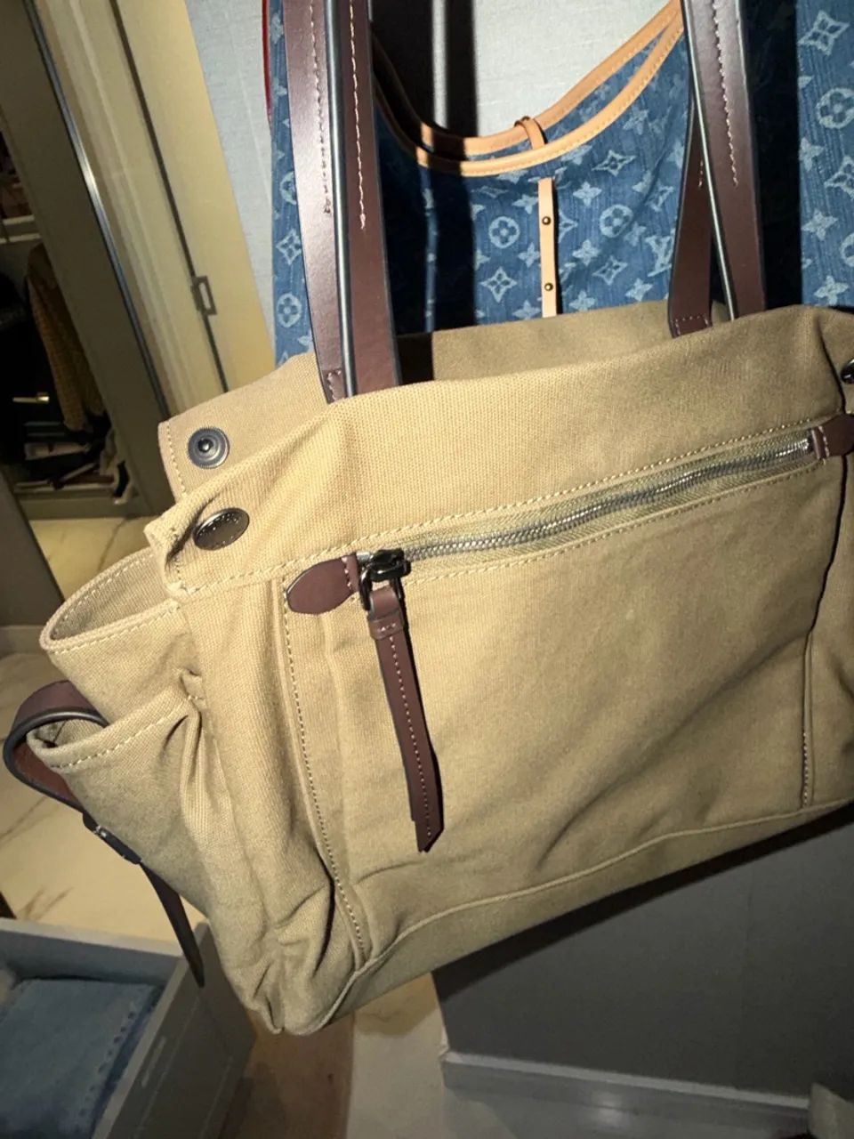 Bolsa Prada impecável lançamento cheia de estilo - Foto 4