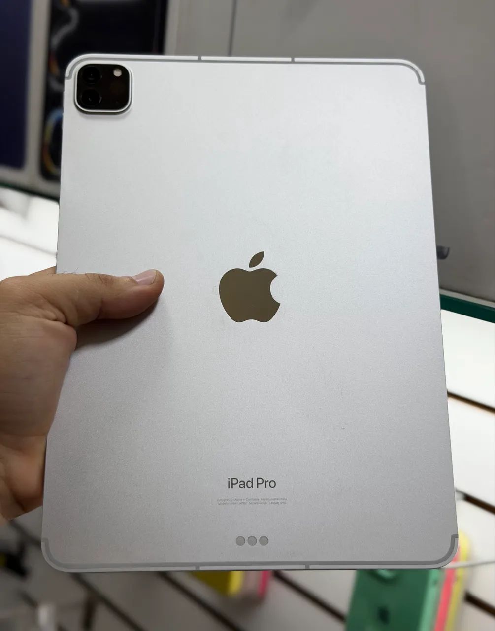 Ipad pro m2 11 polegadas 256gb wifi + cellular ( 5g ) bateria 97% LOJA FÍSICA ( celular )