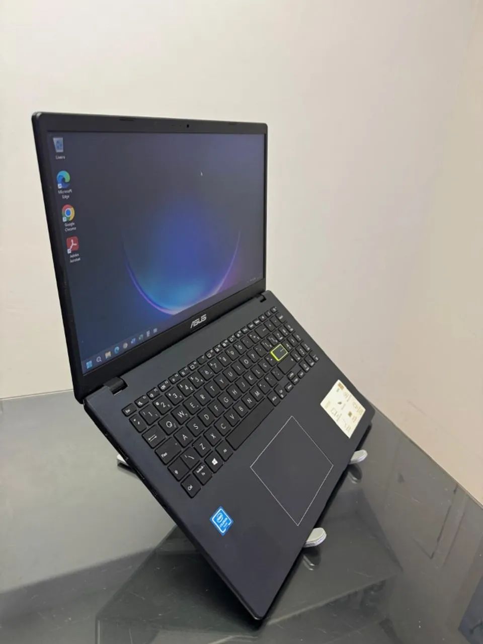 Notebook ASUS -  Intel Celeron 11º -  4GB Ram - SDD 128 GB -  15 P - completo - Foto 2