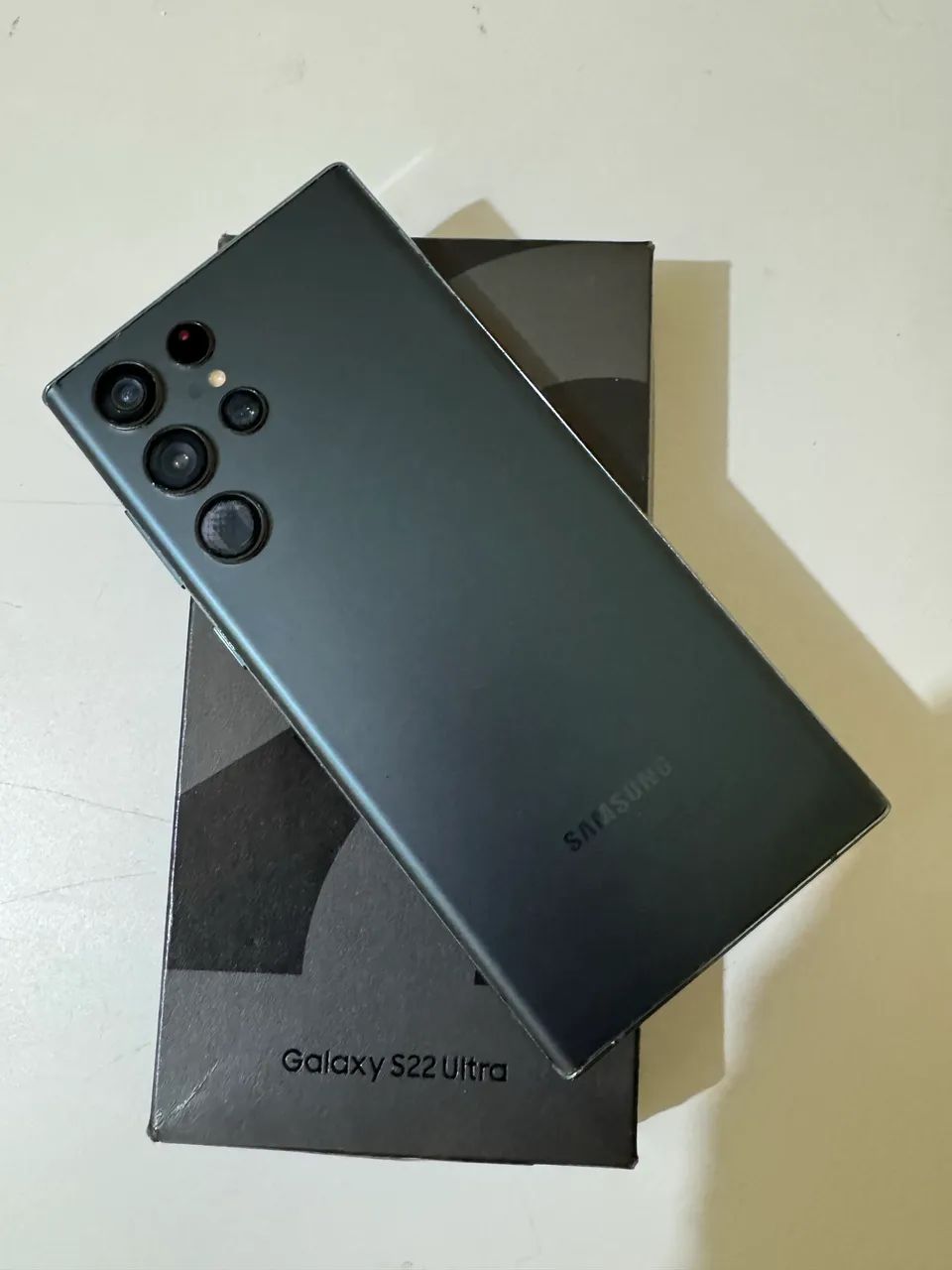 Celular s22 ultra 256 gb perfeito 