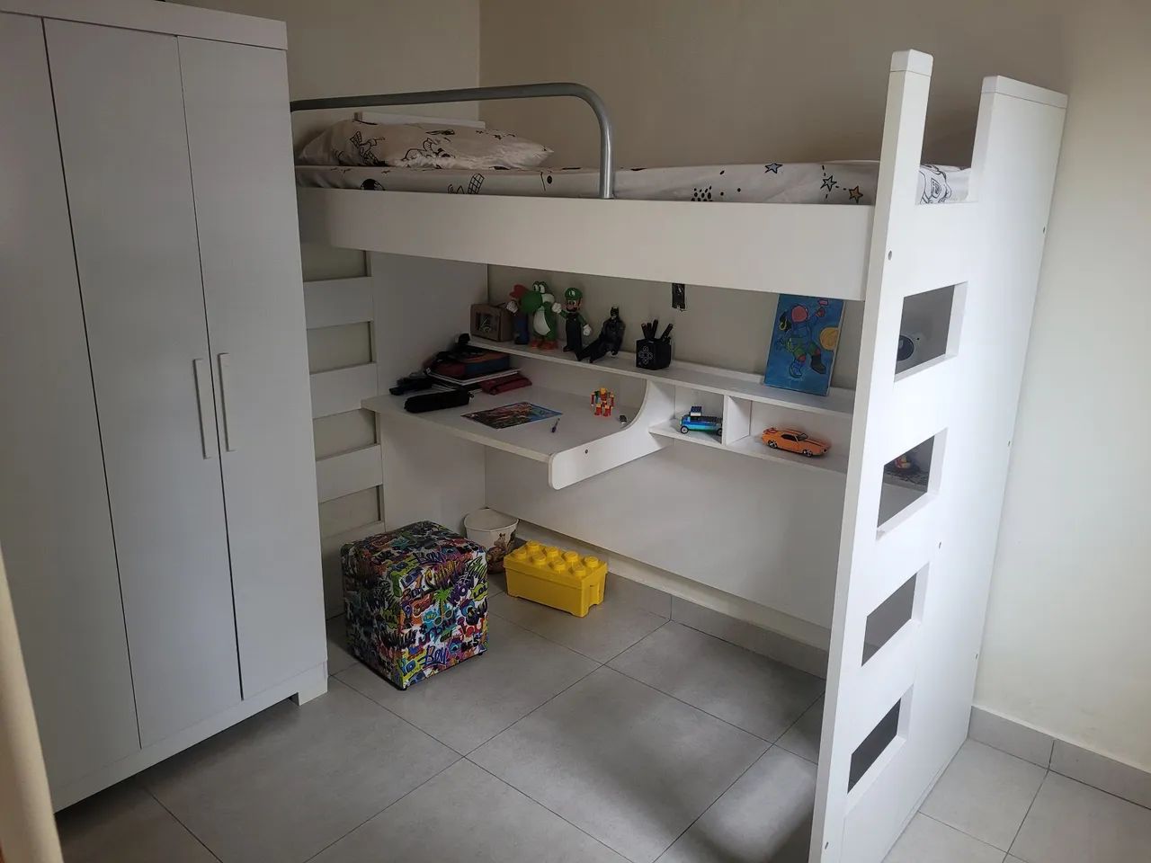 Cama beliche com escrivania mfd