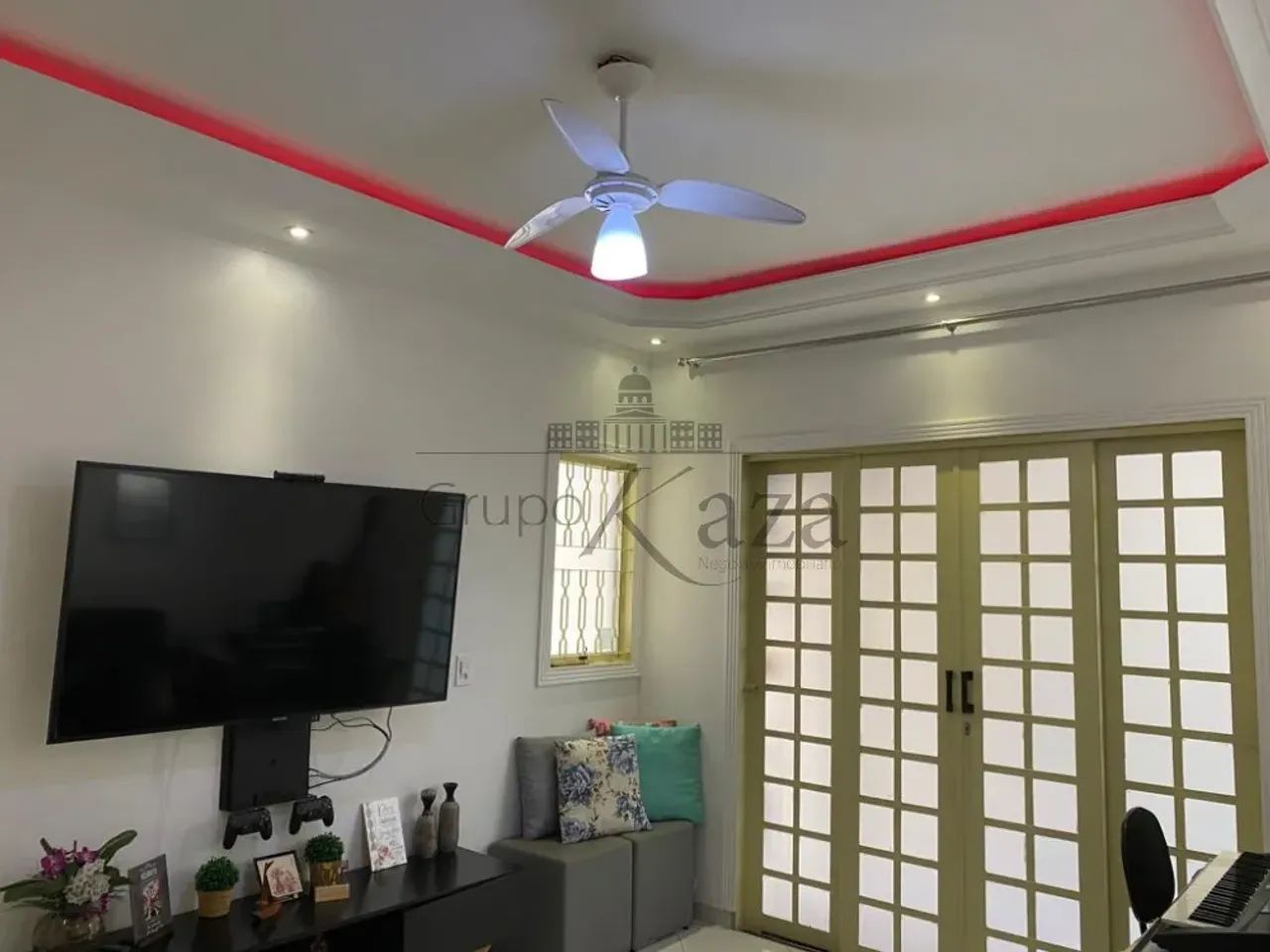 Casa - Cidade Morumbi - 3 Dormitórios - 112m². - Foto 2