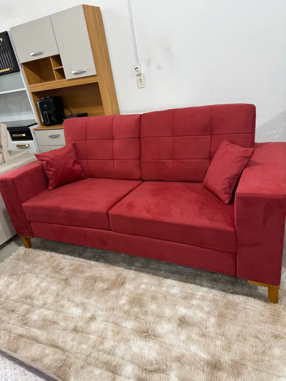 Sofa Elegance Retro 3 lugares + 2 almofadinhas brinde em mega Oferta  - Foto 3