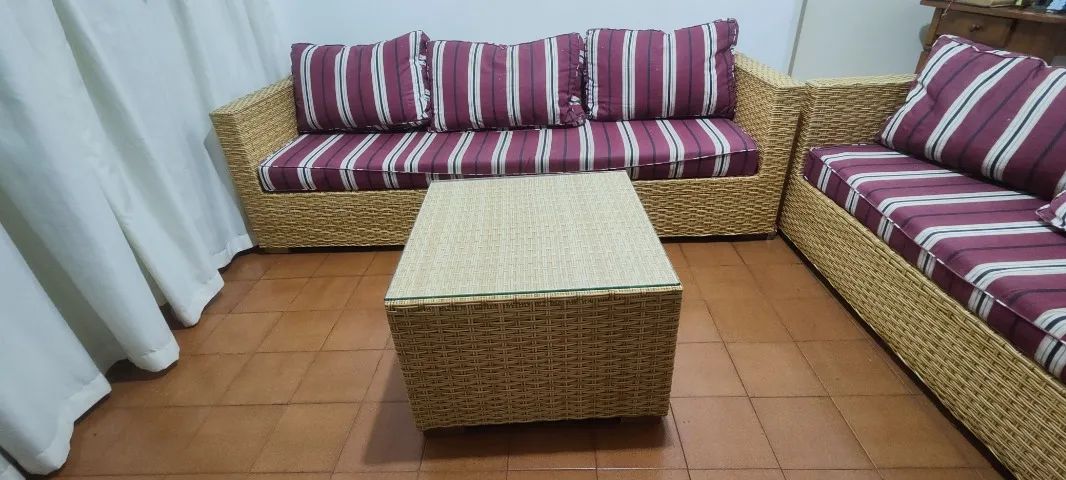 Conjunto de Sofás em Fibra Sintética/Vime + Mesa de Centro Conjunto  - Foto 2