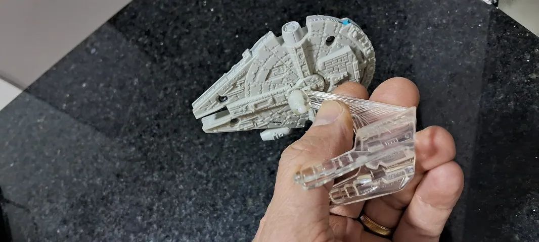 coleção Star Wars hotwheels Nave Falcon  - Foto 5
