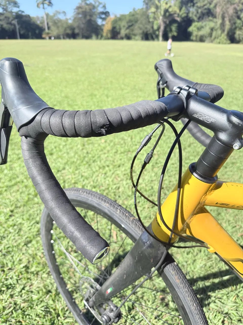 BICICLETA OGGI VELLOCE DISC CLARIS 16V. ARO 700 TAMANHO 56 L - Foto 5