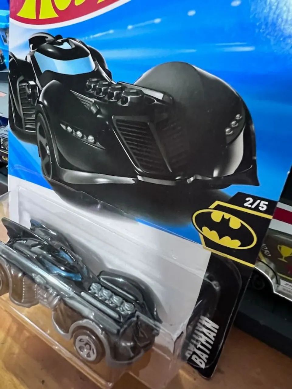 Miniatura Hot Wheels Batman Arkham Asylum Batmobile - Foto 3
