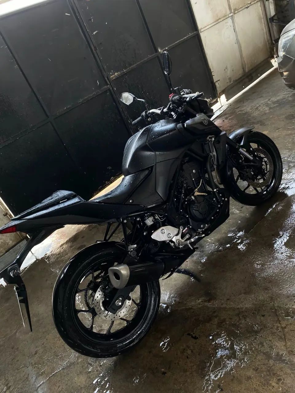 Yamaha MT 03  - Foto 3