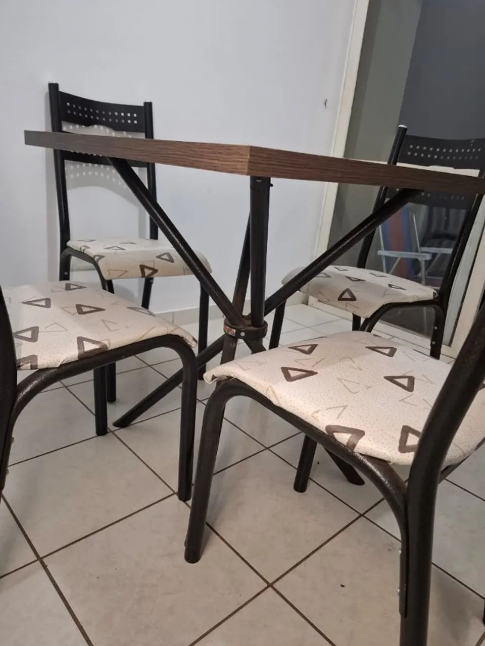 Mesa de jantar - 4 lugares - Foto 4