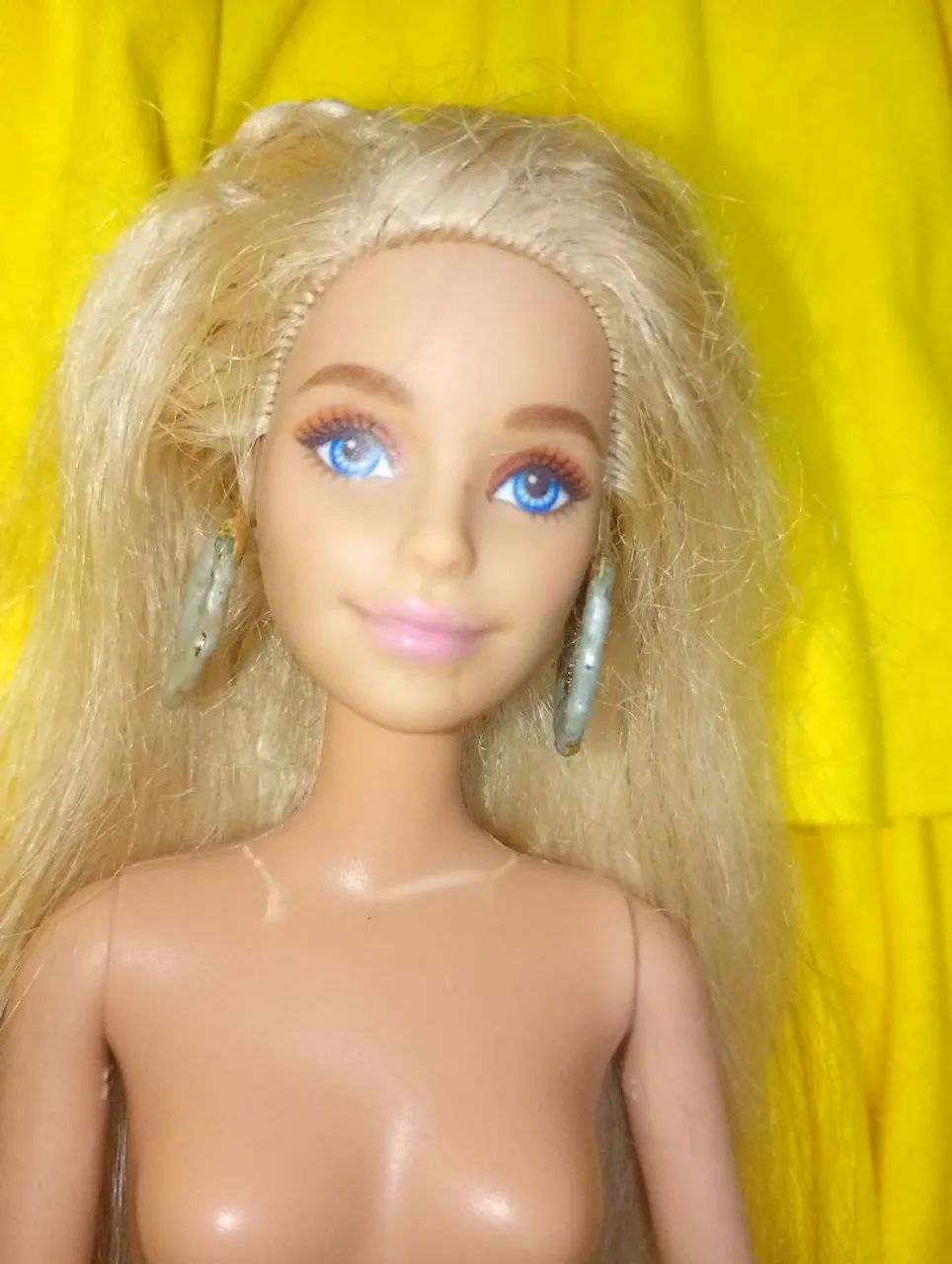 Boneca Barbie extra em corpo trocado  - Foto 3