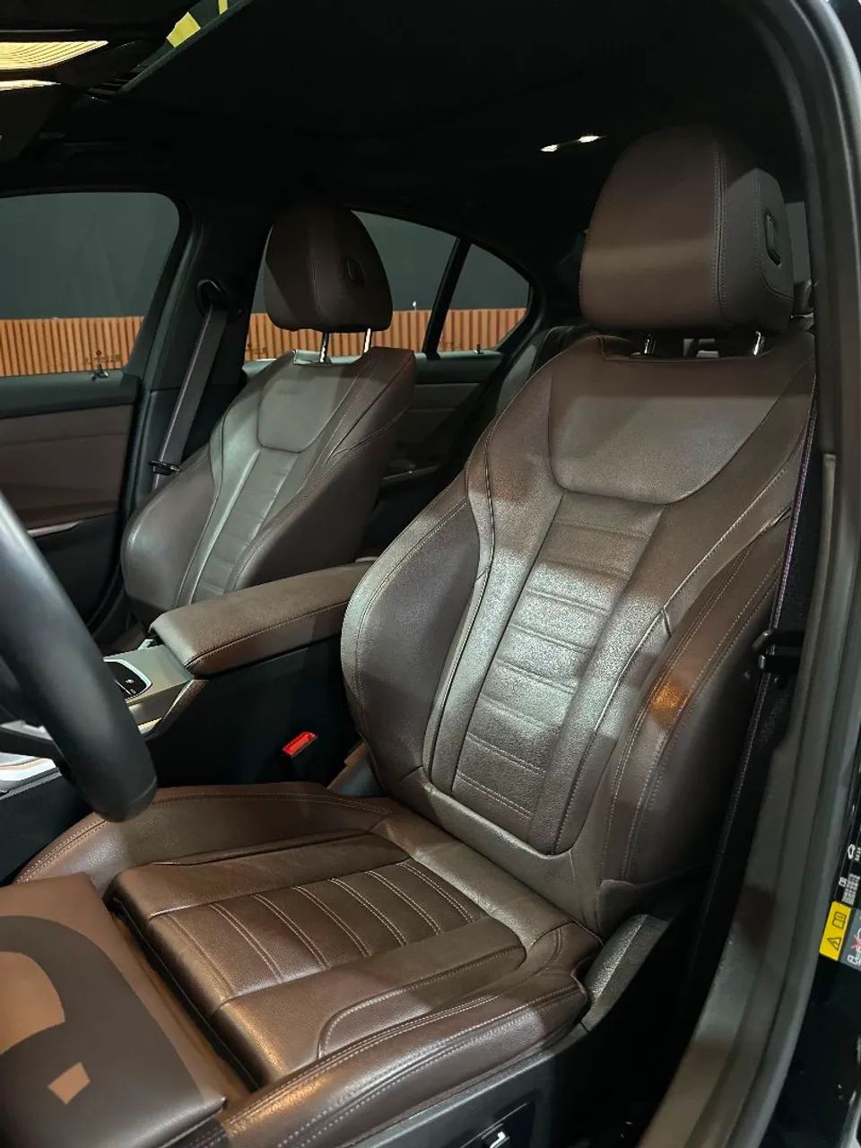BMW 330E M Sport 2.0 Turbo Híbrido AU 2025 - Foto 4