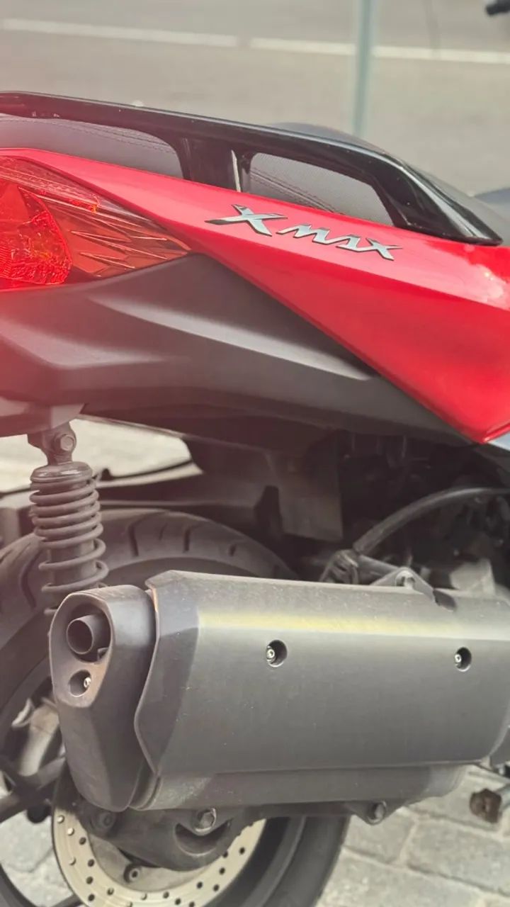 YAMAHA XMAX 250  - Foto 4